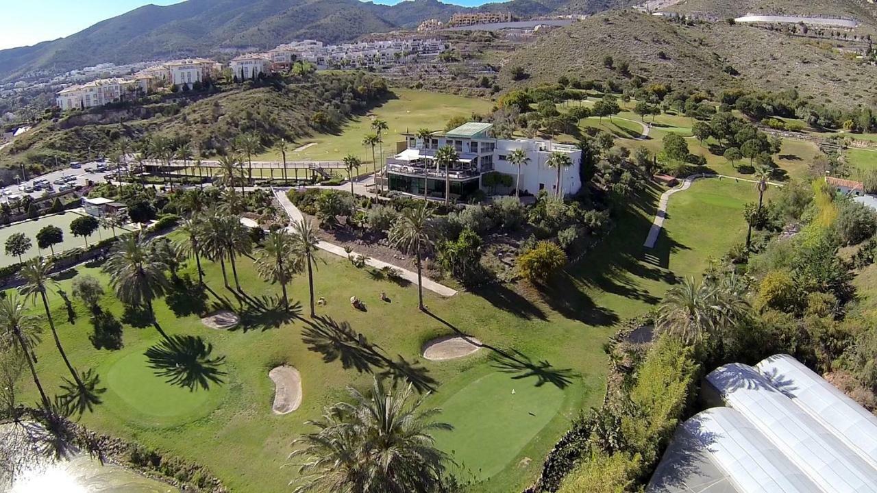 Mar Del Sur Apartamentos- Piscina Y Playa - Parking Gratis Беналмадена Екстериор снимка
